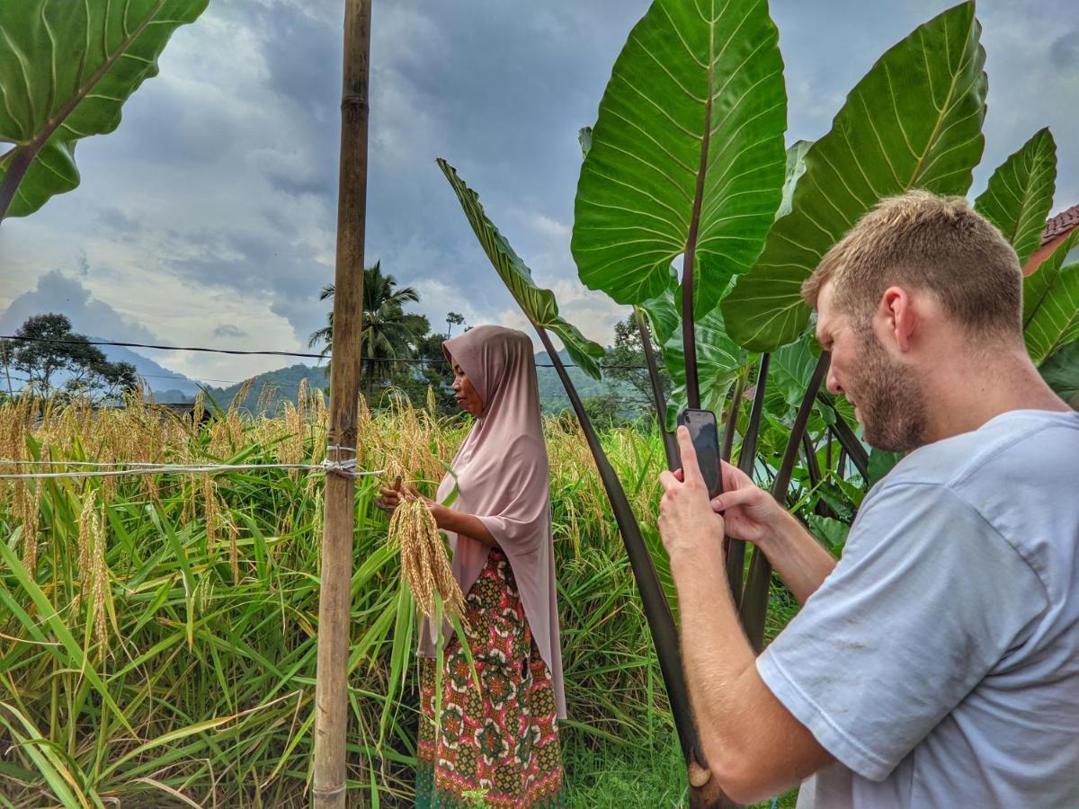 Farmstay Manangel Sindanglaka Dış mekan fotoğraf